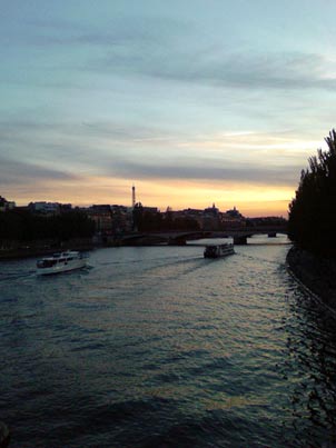La Seine vue du Pont des Arts