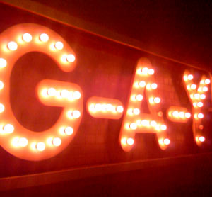 G. A. Y. à Londres
