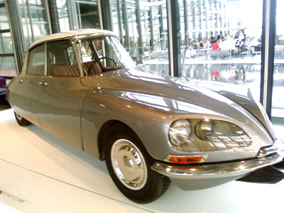 Airs de Paris - Citroën DS - Gabriel Arozco