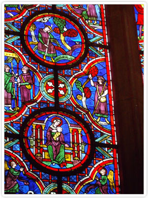 Exemple de vitrail de la Cathédrale Saint-Julien - Le Mans