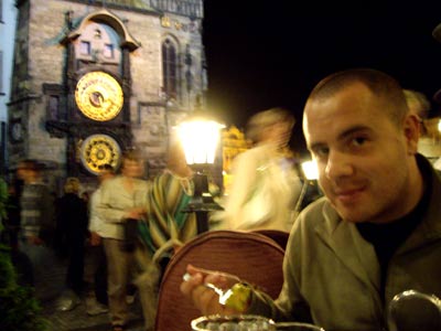 Je bouffe des gnocchis devant l