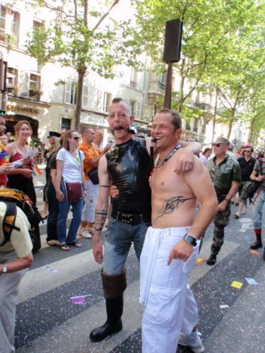 CAVE CANEM - Gay Pride 2009
