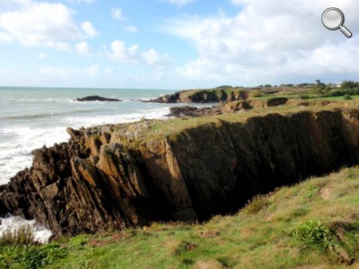 Vue d'un sentier côtier du Pouldu