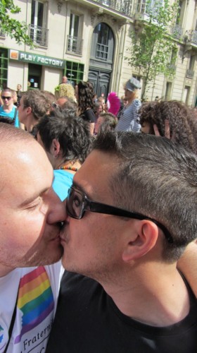 Gay Pride (Marche des Fiertés) - Paris 2011 Gay Pride (Marche des Fiertés) - Paris 2011