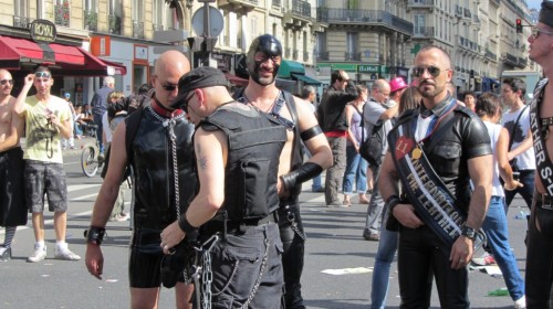 Gay Pride (Marche des Fiertés) - Paris 2011 Gay Pride (Marche des Fiertés) - Paris 2011