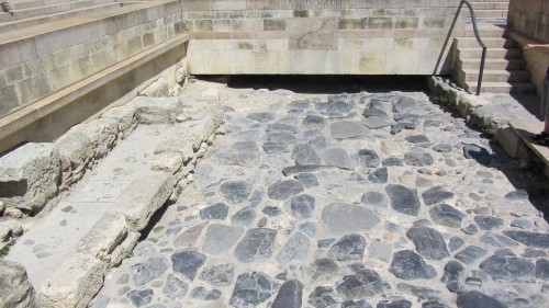 Bout de Via Domitia excavée lors de travaux à Narbonne