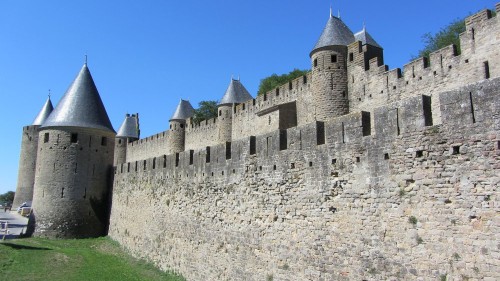 Cité de Carcassonne - Les remparts vus de l'extérieur