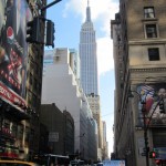 New York - Empire State Building vu d'une rue