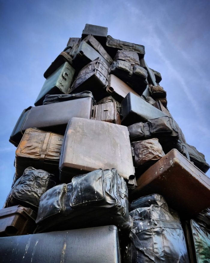 "Consignes à vie" (Arman)